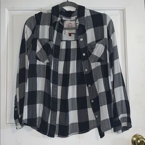 A black and white plaid flannel !